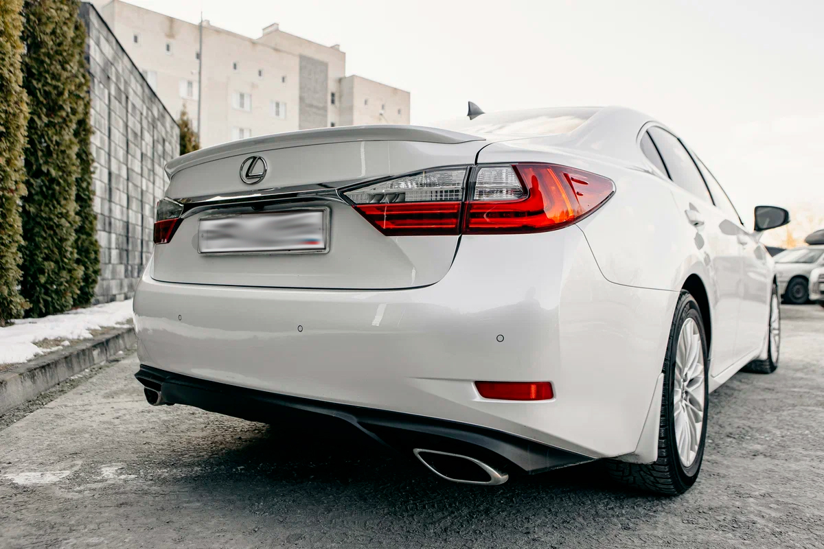Аренда Lexus ES